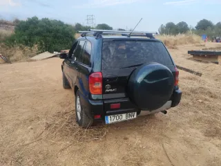 Toyota RAV4 2003