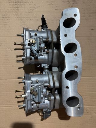 Colector de admisión y carburador SEAT 124 2000