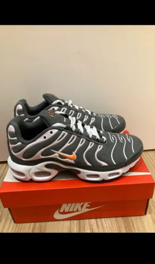 Zapatillas Nike Air Max Tn Grises Rosas