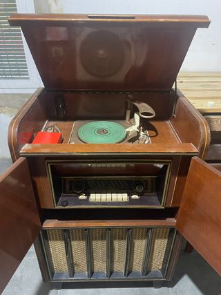 Tocadiscos Telefunken Mueble Madera