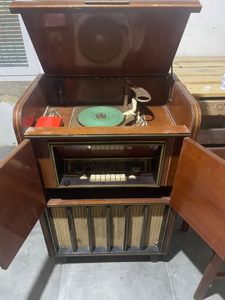 Tocadiscos Telefunken Mueble Madera