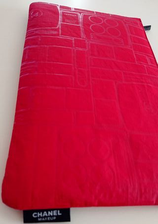 Trousse makeup pouch Chanel 27 x 16 cm NUOVA rossa