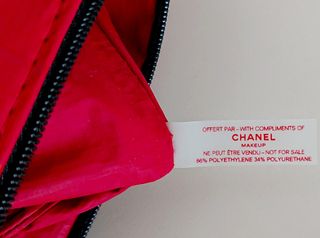 Trousse makeup pouch Chanel 27 x 16 cm NUOVA rossa