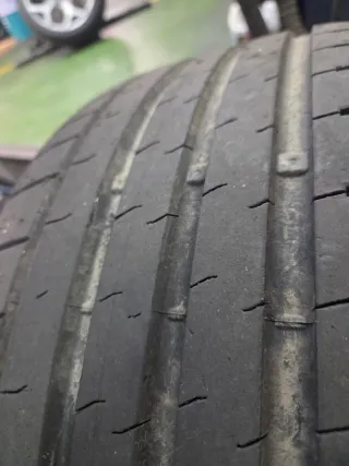 Neumáticos Bridgestone 225/40/19