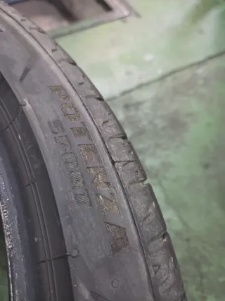 Neumáticos Bridgestone 225/40/19