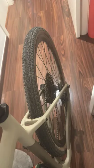 Bicicleta Gravel Megamo WEST