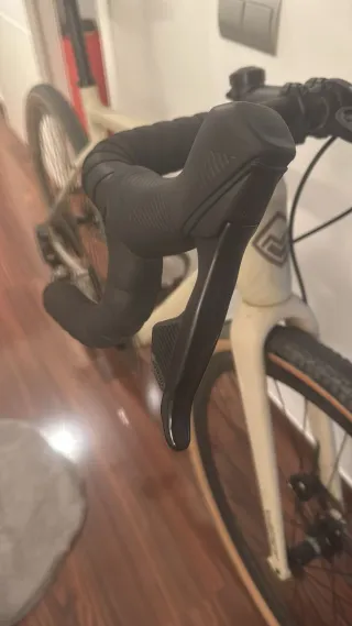 Bicicleta Gravel Megamo WEST