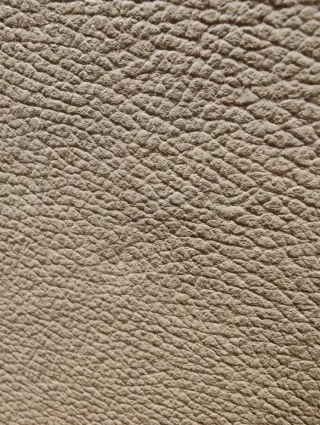 Dos sofás de piel de la marca italiana Forme.