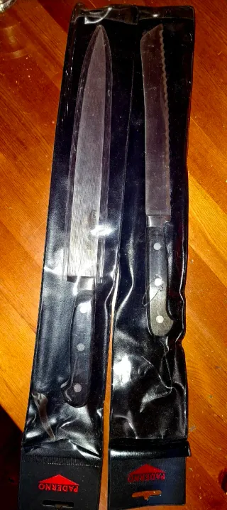 Set Coltelli Paderno Carne e Pane