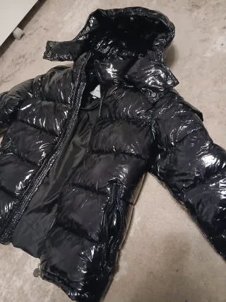 Chaqueta Moncler Negra Brillante