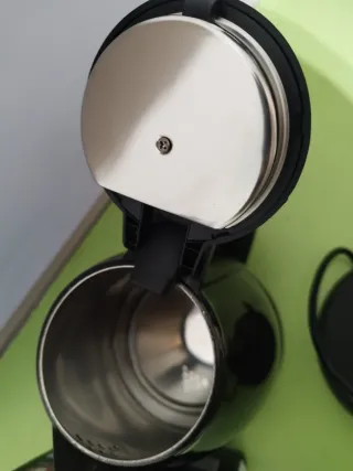 Hervidor Eléctrico Hagen 1.8L Negro