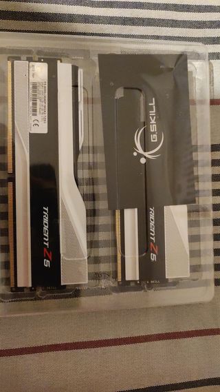 G.Skill Trident Z5 DDR5 32GB 6000MHz CL30