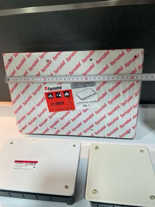 3 Cajas de registro Famatel