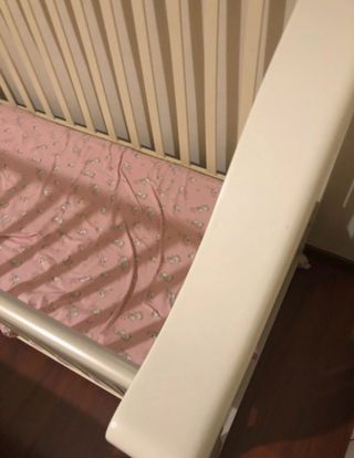 Cuna bebé rosa con ositos