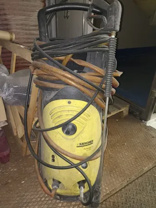 Hidrolimpiadora Karcher Profesional HD 6/15