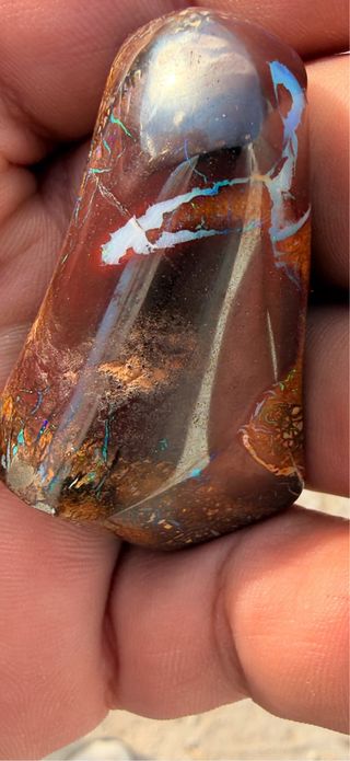 Ópalo Boulder Australiano