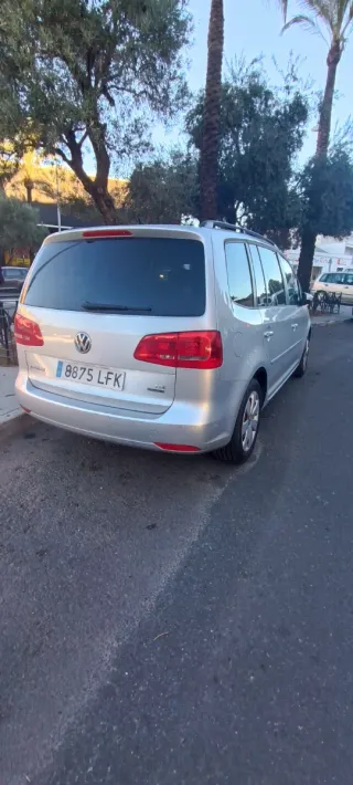 Volkswagen Touran 2015