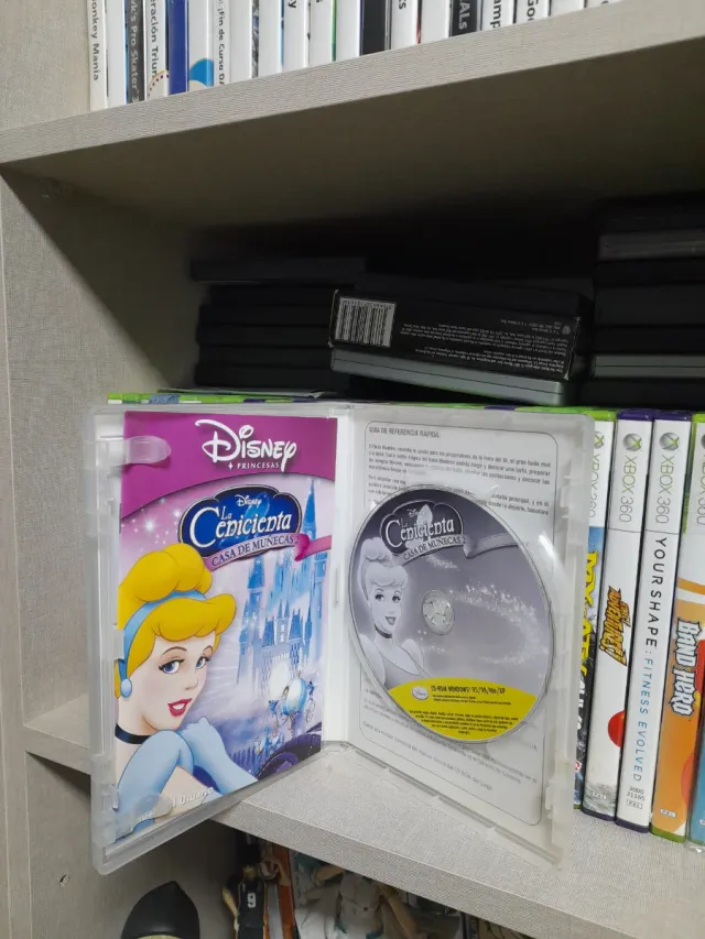 PC CD-ROM La Cenicienta Casa de Muñecas 2