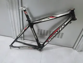 Telaio Bici DYNATEK Carbonio FISSURATO