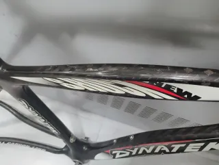 Telaio Bici DYNATEK Carbonio FISSURATO
