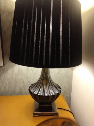 Lámpara de mesa elegante