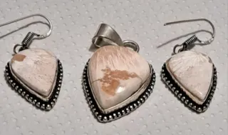 Set Pendente e Orecchini Pietra scoleciteArgento