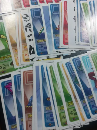 Lotto Invizimals Creature Ombra Panini