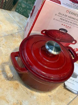 Olla Hierro Fundido Ernesto 1.13L Roja