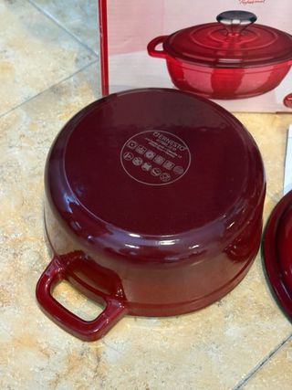 Olla Hierro Fundido Ernesto 1.13L Roja