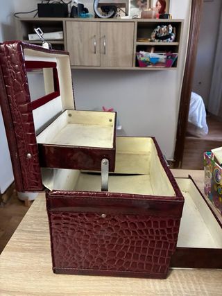 Maletín Vintage Maquillaje