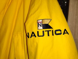 Chaqueta para la nieve o el frío marca Nautica new