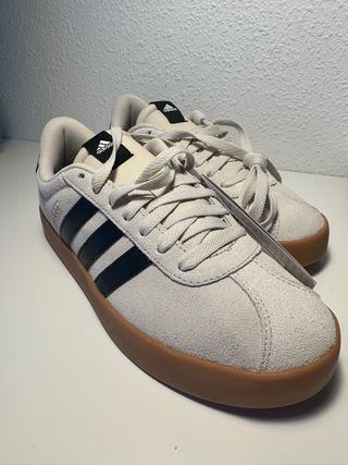 Zapatillas Adidas Beige/Marrón