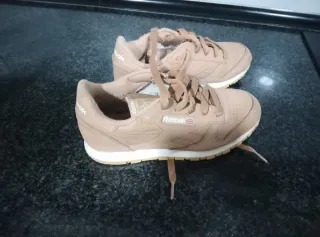 Zapatillas Reebok Beige/Rosa