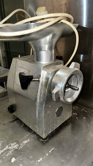 Picadora trifásica para carnicería