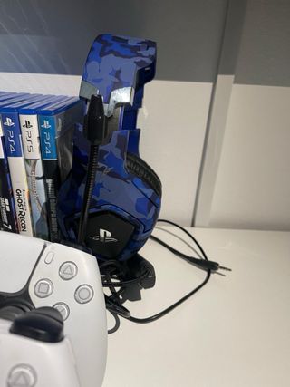 Consola PS5 1TB con lector + Accesorios