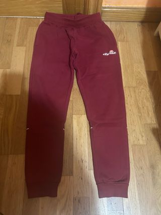conjunto chándal sudadera y chándal ellesse