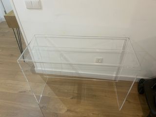 Mesa de estudio/recibidor de metacrilato