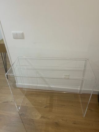 Mesa de estudio/recibidor de metacrilato