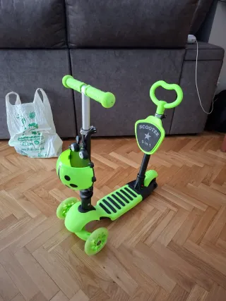 Patinete 3 ruedas 2-8 años