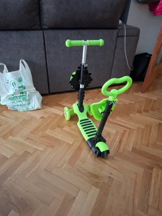 Patinete 3 ruedas 2-8 años