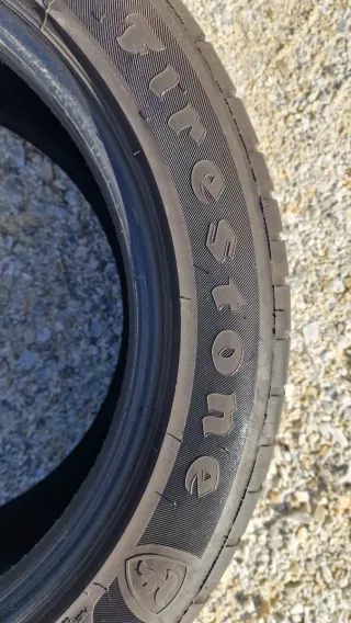 Neumáticos 225/50/16