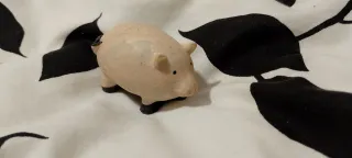 Cerdo de cerámica decorativo