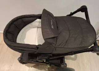 Carro de bebé Kinderkraft gris