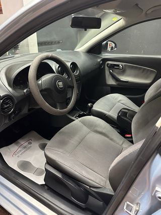 SEAT Ibiza 2005