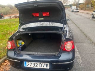 Volkswagen Passat 2006