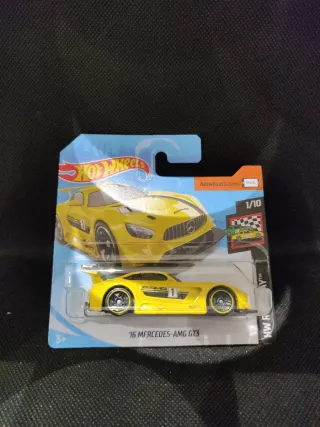 Hot Wheels '16 Mercedes-AMG GT3 Amarillo