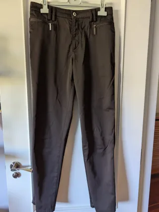 Pantalón Enrique Vals marrón con cremallera