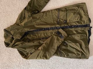 Parka verde mujer Bershka