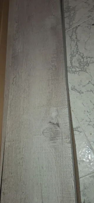 Suelo laminado PVC gris - Caja nueva