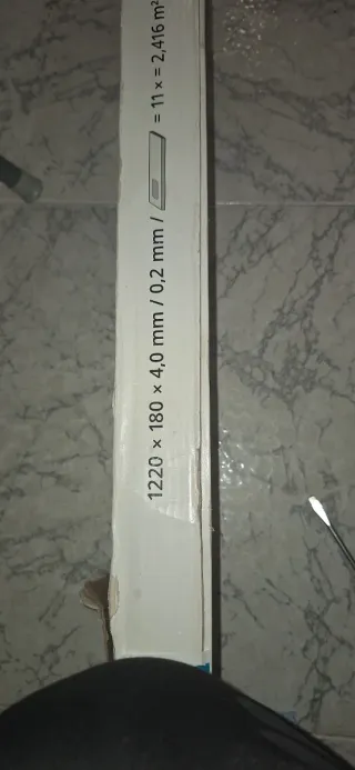 Suelo laminado PVC gris - Caja nueva